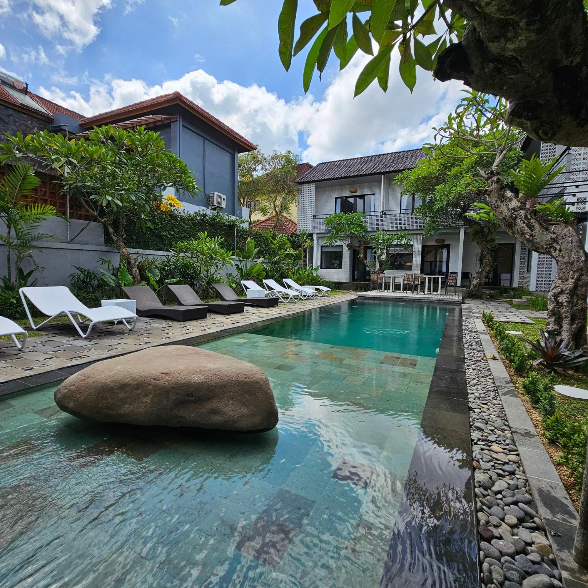 Chandi Hotel Ubud Exteriör bild