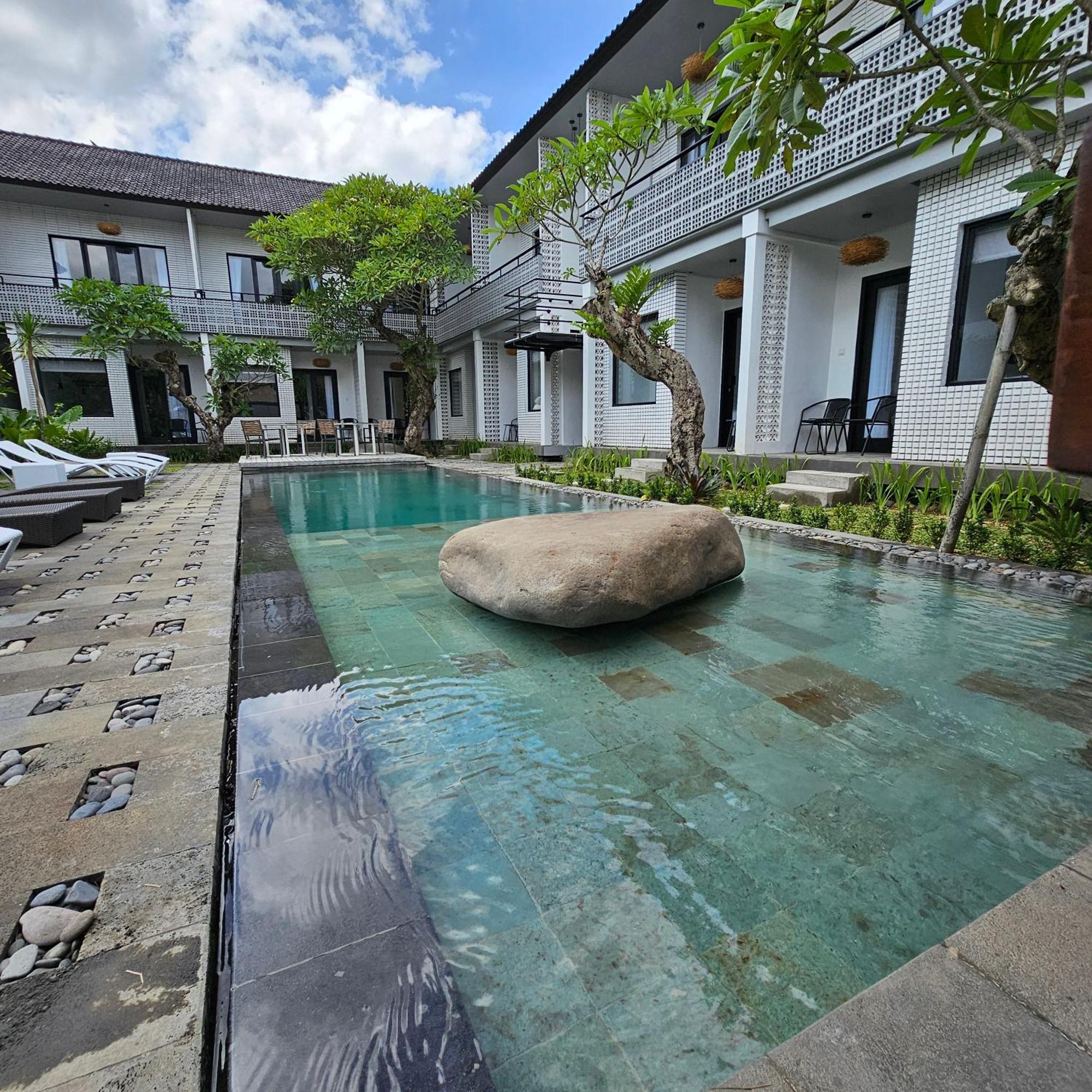 Chandi Hotel Ubud Exteriör bild